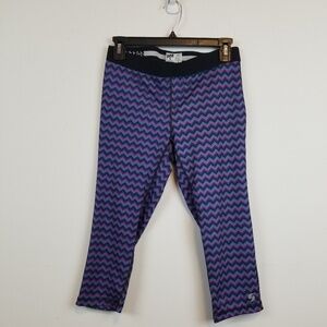 Soffe workout capri leggings size large
